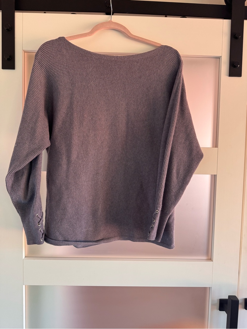 Women's Boatneck Ribbed Sweater - Lavender